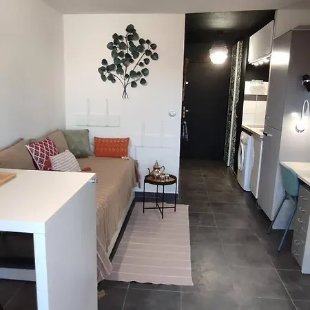 Caducee Climatise Balcon Ensoleille Parking Nord Montpellier Apartment Grabels
