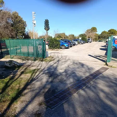 Caducee Climatise Balcon Ensoleille Parking Proche Montpellier *